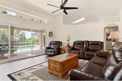 4 Beachside Dr, Palm Coast, FL 32137 - Photo 7