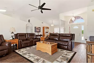 4 Beachside Dr, Palm Coast, FL 32137 - Photo 9