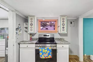 521 S 9th St, Crescent City, FL 32112 - Photo 11