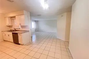 73 Providence Ln, Palm Coast, FL 32164 - Photo 5