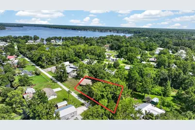 110 W Palm Avenue, Crescent City, FL 32112 - Photo 25