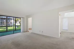 7 Mid Pines Cir, Palm Coast, FL 32137 - Photo 3