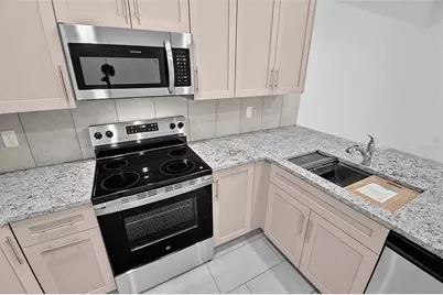 14 Ullynn Place #B, Palm Coast, FL 32164 - Photo 23