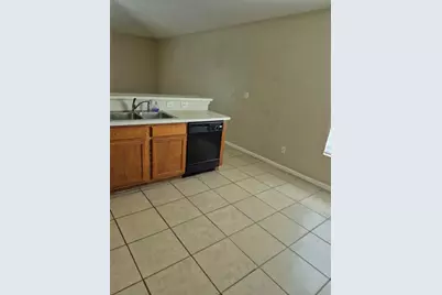 9 Sleepy Hollow Trail, Palm Coast, FL 32164 - Photo 5