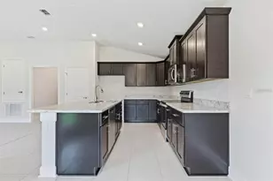 45 Bunker Hill Dr, Palm Coast, FL 32137 - Photo 3