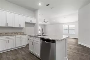23 Pretoria Ln, Palm Coast, FL 32164 - Photo 3