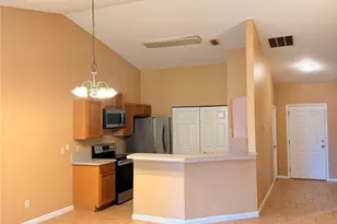 24 Ryall Ln, Palm Coast, FL 32164 - Photo 3