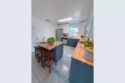 526 Dorset Circle, South Daytona, FL 32119 - Photo 11