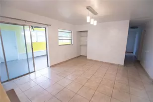 526 Dorset Cir, South Daytona, FL 32119 - Photo 11