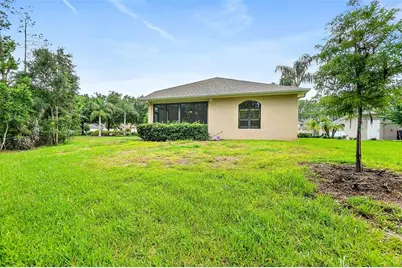 110 S Hummingbird Place, Palm Coast, FL 32164 - Photo 37