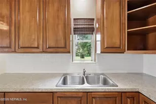 5239 Glenwood Ave, Jacksonville, FL 32205 - Photo 15