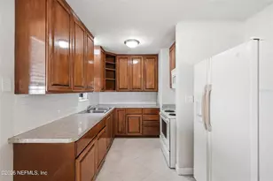 5239 Glenwood Ave, Jacksonville, FL 32205 - Photo 13