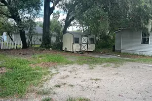 2018 Brackland St, Jacksonville, FL 32206 - Photo 9