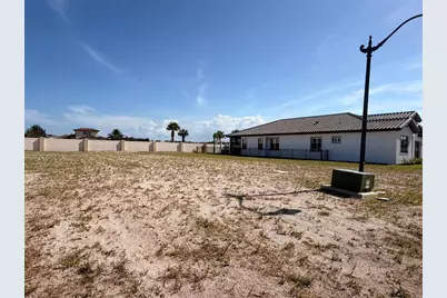 4 Menorca Way, Palm Coast, FL 32137 - Photo 5