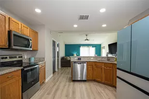 25 Rockingham Ln, Palm Coast, FL 32164 - Photo 11