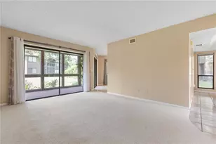 37 Hembury Ln, Palm Coast, FL 32137 - Photo 11