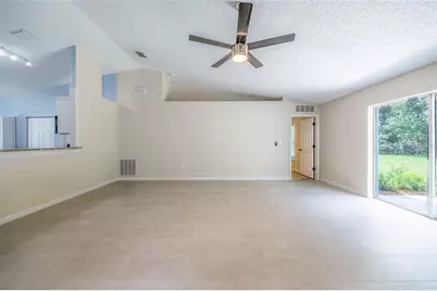 19 Burrel Place, Palm Coast, FL 32137 - Photo 17