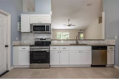 19 Burrell Place, Palm Coast, FL 32137 - Photo 11