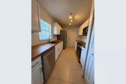 24 Felwood Lane, Palm Coast, FL 32137 - Photo 3