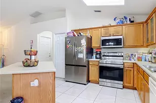 8 Bainbridge Ln, Palm Coast, FL 32137 - Photo 7