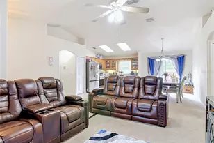 8 Bainbridge Ln, Palm Coast, FL 32137 - Photo 13