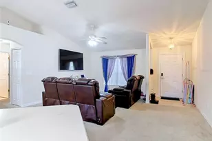 8 Bainbridge Ln, Palm Coast, FL 32137 - Photo 17