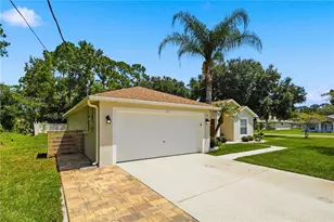 23 Port Ln, Palm Coast, FL 32164 - Photo 3