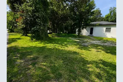 547 Live Oak Avenue, Daytona Beach, FL 32114 - Photo 1