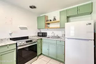 815 8th St, Daytona Beach, FL 32117 - Photo 13