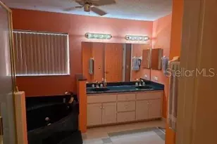 8 Sutton Ct, Palm Coast, FL 32164 - Photo 15