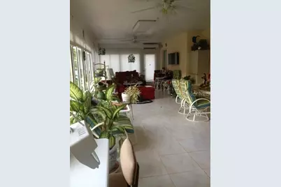 8 Sutton Ct, Palm Coast, FL 32164 - Photo 3