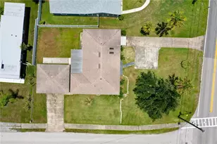 504 Riverside Dr, Holly Hill, FL 32117 - Photo 45
