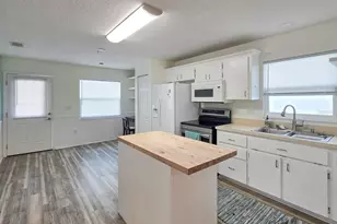 216 S 5th St, Flagler Beach, FL 32136 - Photo 11