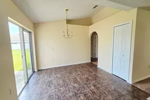 10 Prince Kaarel Ln, Palm Coast, FL 32164 - Photo 11