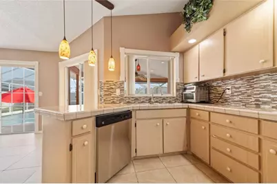 38 Westmount Lane, Palm Coast, FL 32164 - Photo 13