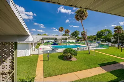 840 Center Avenue #100, Holly Hill, FL 32117 - Photo 3