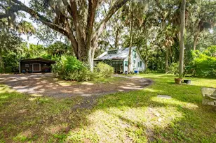 104 W Louis Broer Rd, East Palatka, FL 32131 - Photo 1
