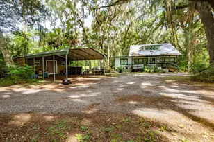 104 W Louis Broer Rd, East Palatka, FL 32131 - Photo 1