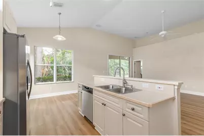 21 Village View Drive, Palm Coast, FL 32137 - Photo 7