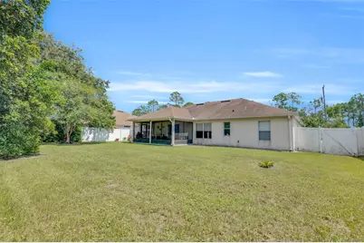 7 Phoenix Lane, Palm Coast, FL 32164 - Photo 3