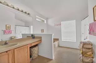 7 Phoenix Ln, Palm Coast, FL 32164 - Photo 15