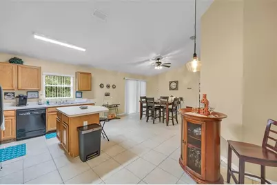 27 Patric Drive, Palm Coast, FL 32164 - Photo 9