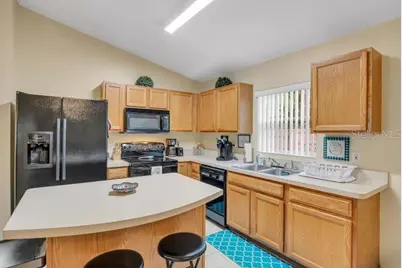 27 Patric Drive, Palm Coast, FL 32164 - Photo 5
