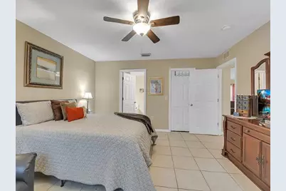 27 Patric Drive, Palm Coast, FL 32164 - Photo 13
