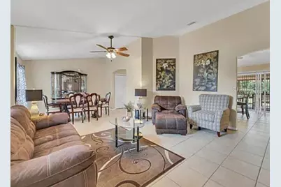 27 Patric Drive, Palm Coast, FL 32164 - Photo 5