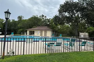 21 Oakwood Park, Ormond Beach, FL 32174 - Photo 3