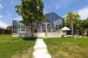 29 Cherokee Ct W, Palm Coast, FL 32137 - Photo 7