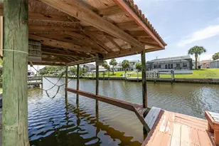 29 Cherokee Ct W, Palm Coast, FL 32137 - Photo 9