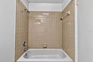 19 Blackberry Pl, Palm Coast, FL 32137 - Photo 9