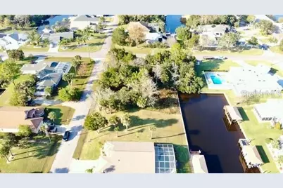 5 Colonia Court, Palm Coast, FL 32137 - Photo 9